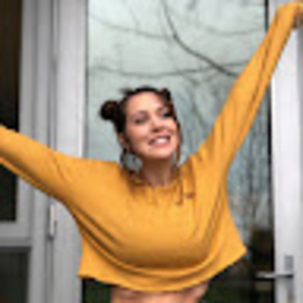 Meet your Posher, Leah